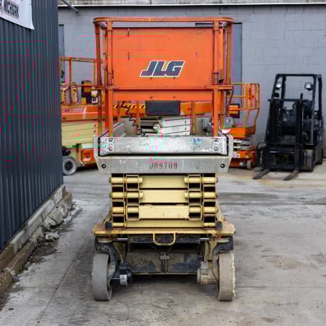 https://pub.imanpro.net/kdequip/photo/5232/b6m1d_JLG JB9709-1.jpg